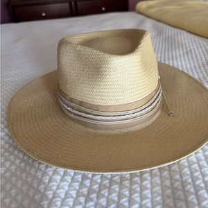 American Hat Makers size M Straw Hat